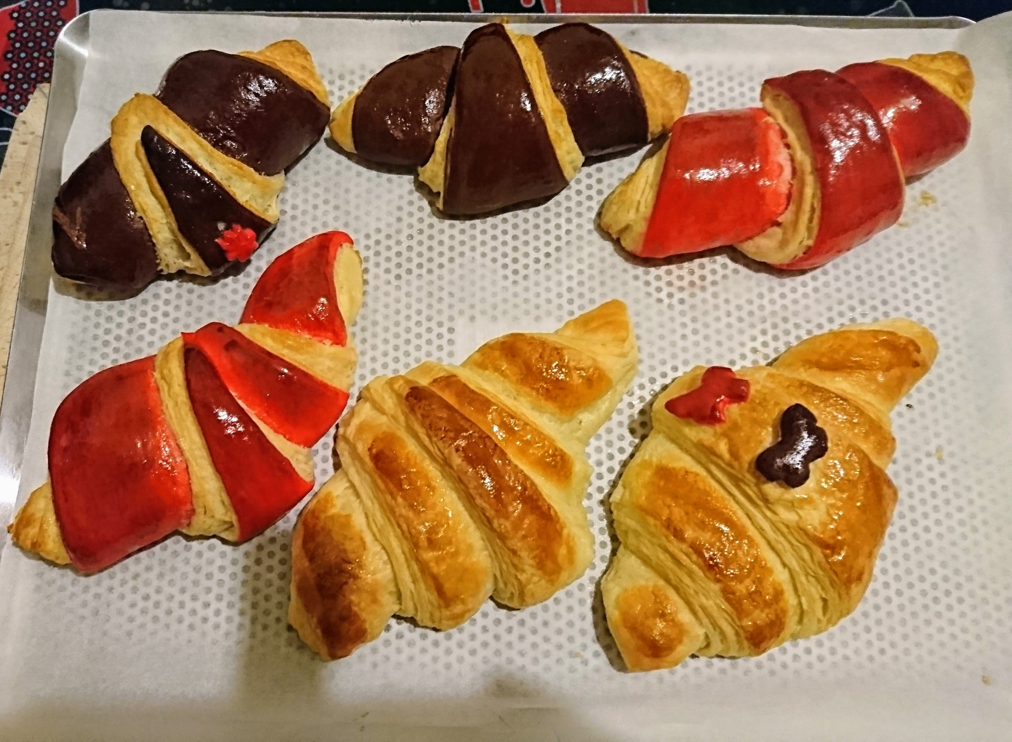 Petit Pains Au Chocolat Et Croissants Au Beurre De Philippe