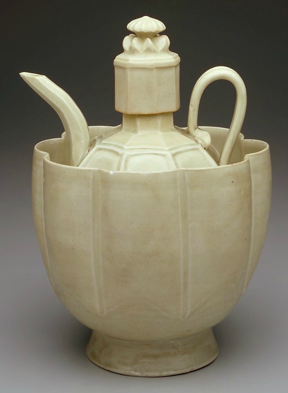 Wine Ewer and Basin, Qingbai ware, Song dynasty, 11th century