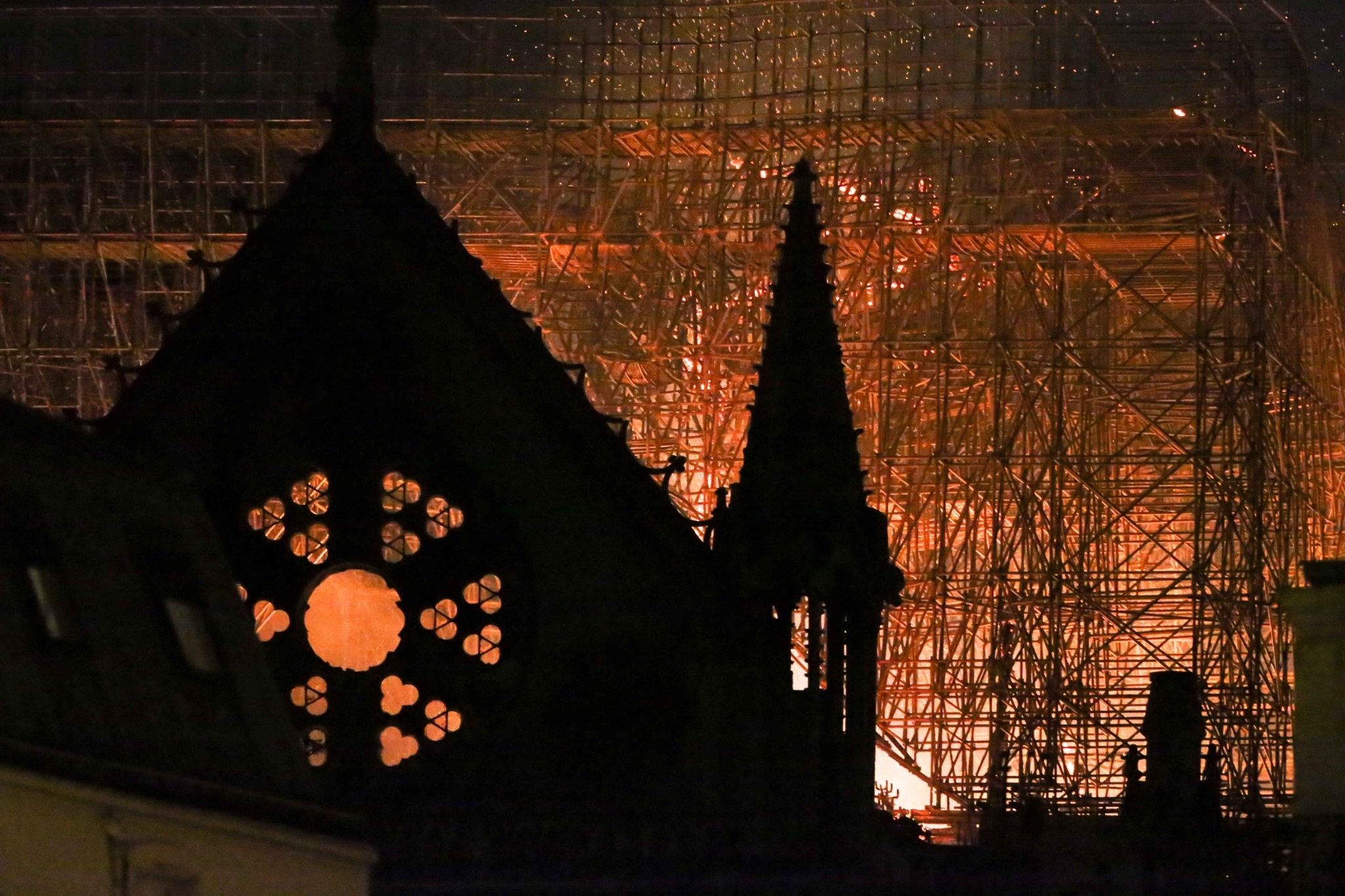 Incendie de Notre-Dame de Paris : la France pleure sa cathédrale. © Michel Stoupak. Lun 15.04.2019, 20h43m32.
