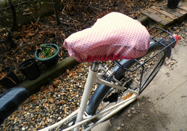 Housses selles de vélo en parapluie recyclé 1 Mars 2016
