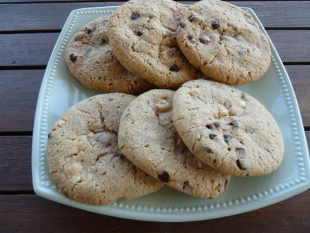 Petits cookies chocolat au lait et noir