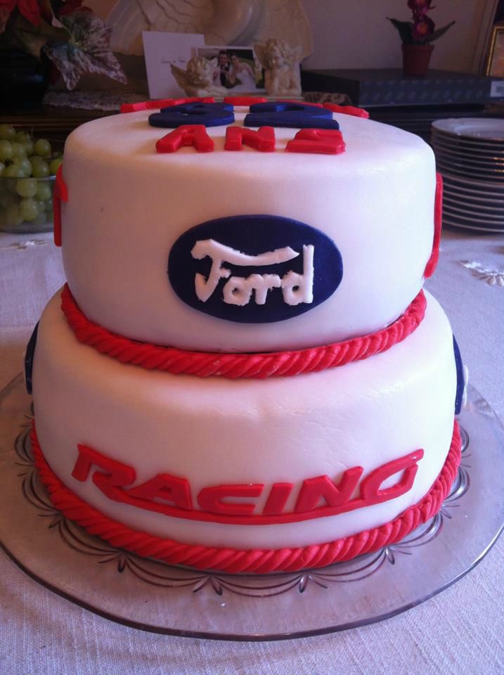 Anniversaire Paulo Piece Montee Et Cupcakes Ford Le Blog De Laetitia Cake Addict Anniversaire Paulo Piece Montee Et Cupcakes Ford Le Blog De Laetitia Cake Addict
