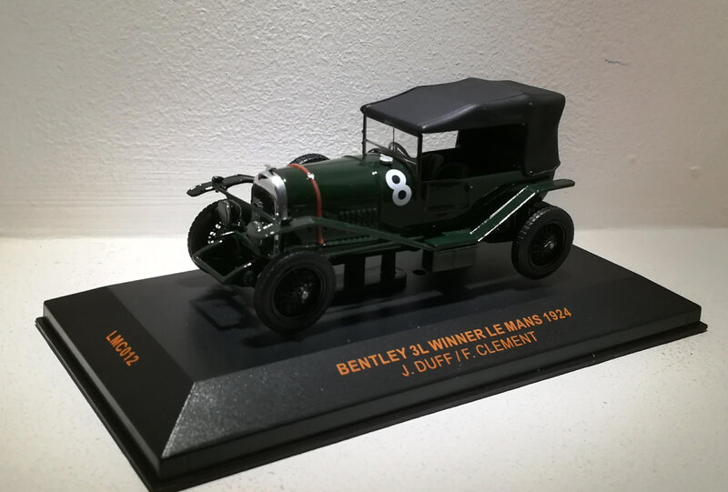 Bentley 3L de 1924 (Ixo)