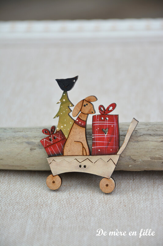 chien dans brouette de cadeaux