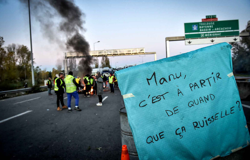 people-from-the-yellow-vest-dd8f-diaporama