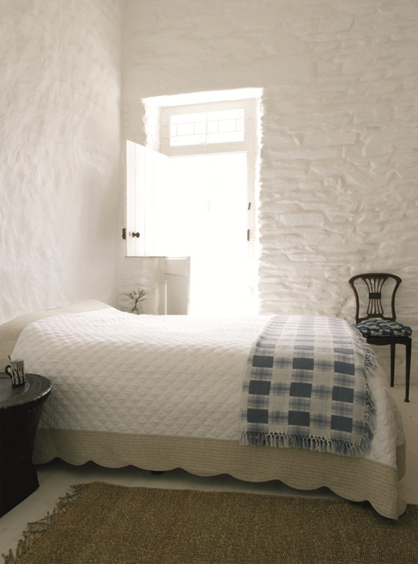 79ideas_white-house-bedroom
