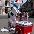 Vache devant l'Opéra Garnier