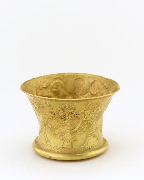Cup with lions and trees