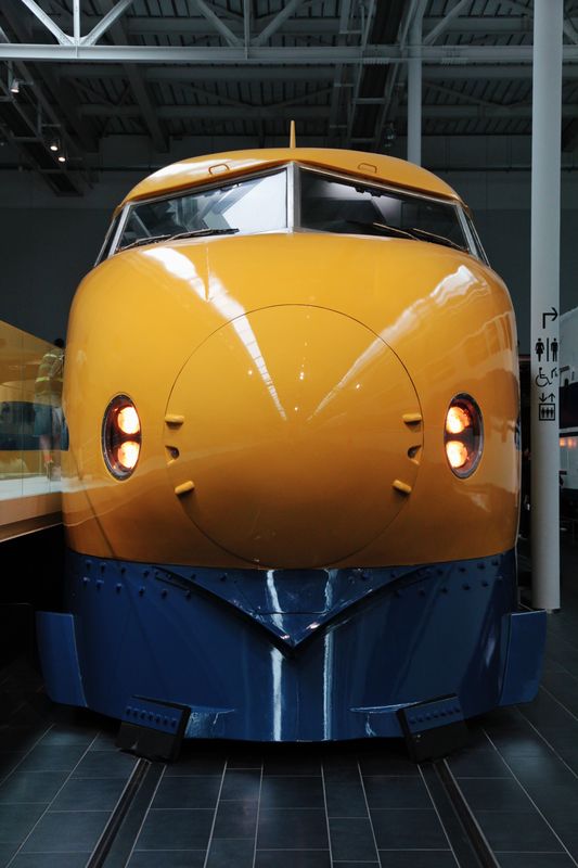 Shinkansen 0系 ドクターイエロー (922形T3)(1979)