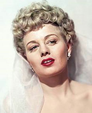Résultat de recherche d'images pour "SHELLEY WINTERS"