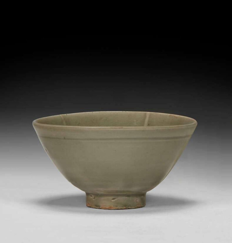 A slip-decorated Yaozhou celadon bowl, Northern Song-Jin dynasty (AD 960-1234)