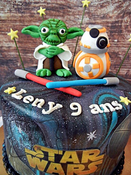 Gateau Star Wars Maitre Yoda 8 Et Effet Galaxie Prunille Fait Son Show