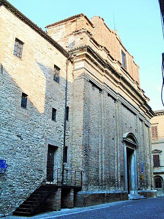 337px-Collegiata_S