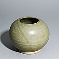 Greenware globular jar, Yue kiln-sites, 9th century AD (AD 801 - 900), Tang Dynasty (AD 618 - 907)