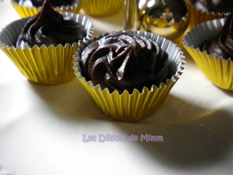 Truffes au chocolat à l’Amaretto, recette express et sans se salir les mains 4