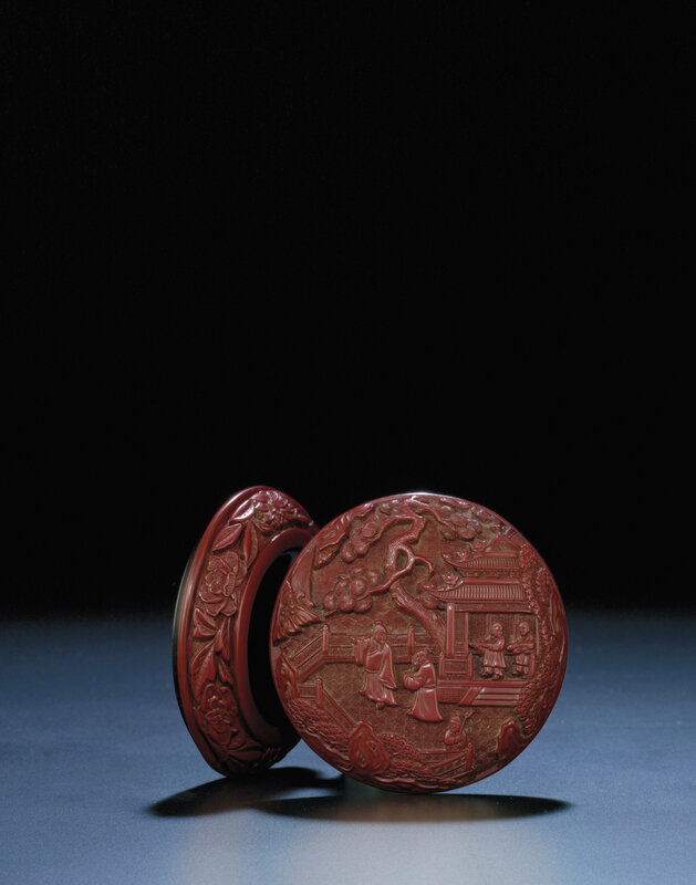 2011_HGK_02861_3578_000(an_extremely_rare_early_ming_carved_cinnabar_lacquer_circular_box_and)