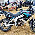 Yamaha TDR 125_01 - 1999 [Jap] HL_GF