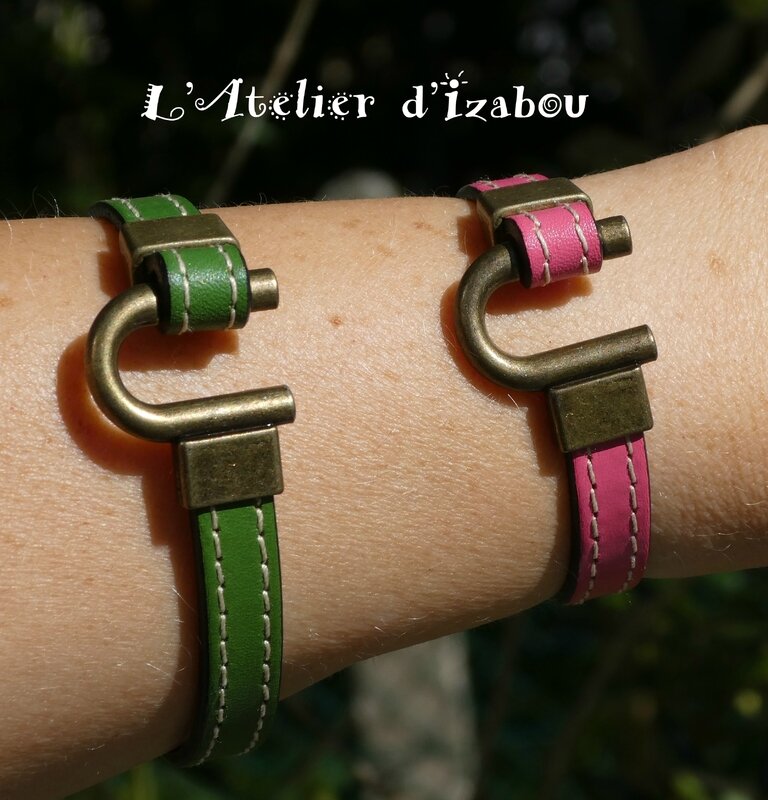 P1010052 Duo de bracelet mère fille cuir rose et vert, fermoir fer à cheval en bronze