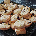 Petits biscuits de polenta aux zestes d’orange et raisins secs sans gluten