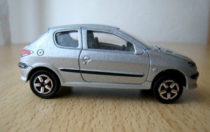 Peugeot 206 03 -Majorette- (1