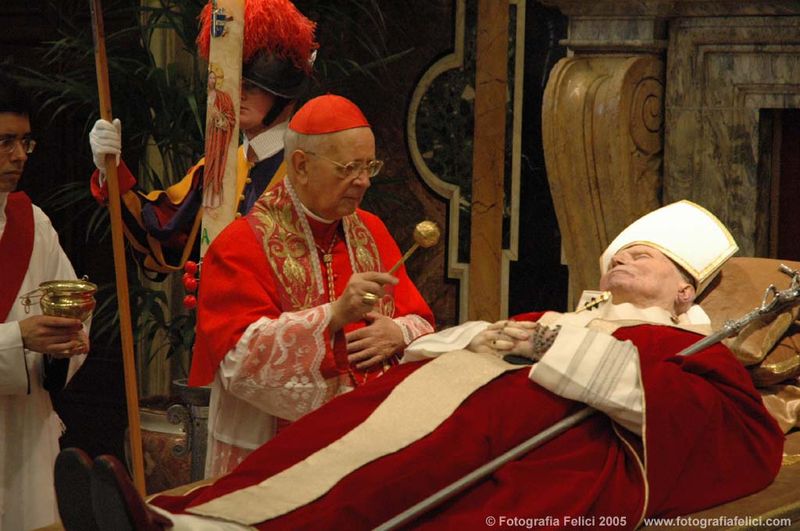 L’aura pâlissante de saint Jean Paul II