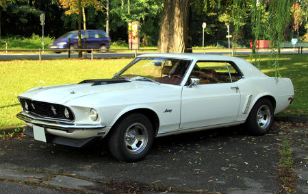 Ford_mustang_hardtop_coupe_gt_1969__Retrorencard_octobre_2010__01