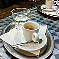 café