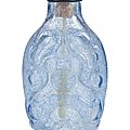 A transparent blue snowflake glass snuff bottle, Qing dynasty, 19th century
