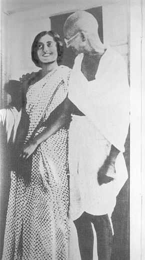 Gandhi_and_Indira