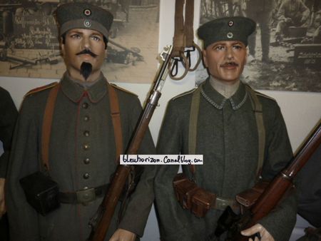 soldats bavarois avec leur sous-officier2log