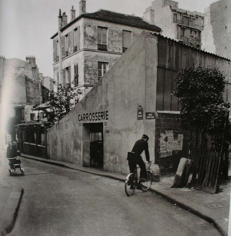 Rue des Lilas, Willy Ronis Photo de Willy Ronis Au fil des lectures Rue des Lilas, Willy Ronis Photo de Willy Ronis Au fil des lectures