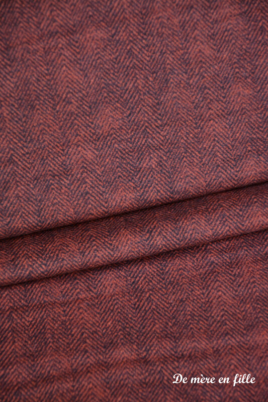 rouge foncé chevrons