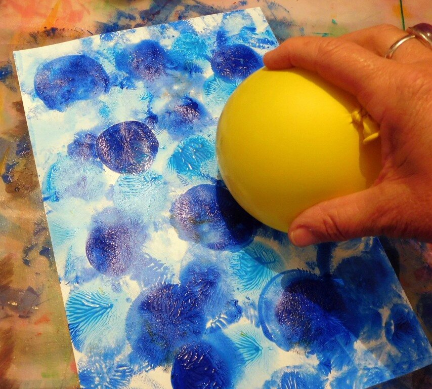 Peindre un ballon de baudruche  Peindre des ballons, Ballon baudruche,  Ballon