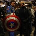 Cap' America et Nick Fury