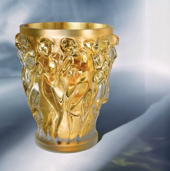 Vase-bacchantes-or-Lalique