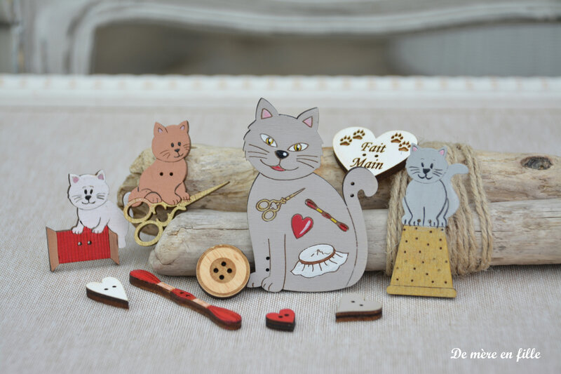 ensemble chats dans l'atelier