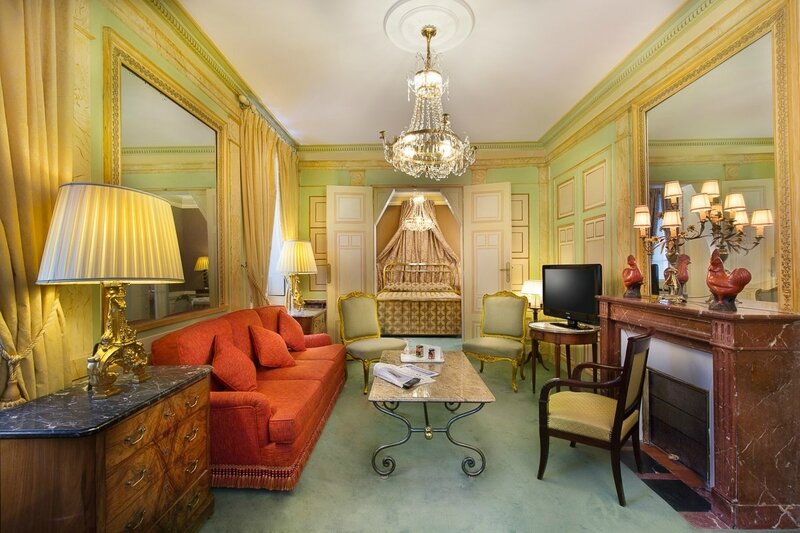 Interior+dEsign-+Glamorous HOTEL PARIS Duc de St Simon (33)