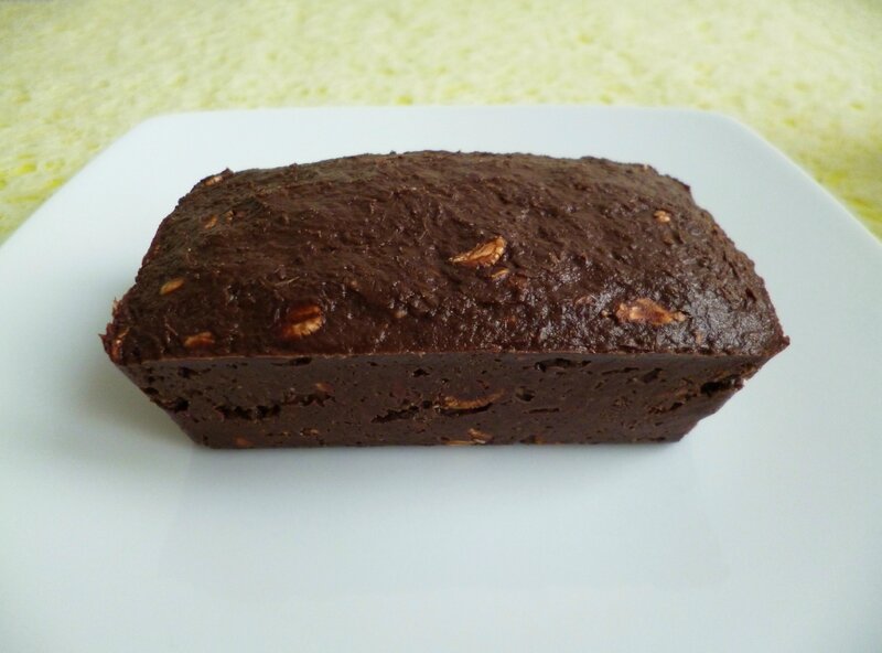 Cake Cru Au Chocolat Aux Flocons 5 Cereales Et Au Psyllium Dietetique Hyperproteine Sans Oeuf Ni Beurre Et Riche En Fibres Mes Gourmandises Dietetiques