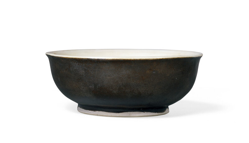 A black and white-glazed bowl, Tang dynasty (AD 618-907)