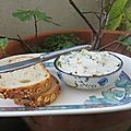 Fromage frais à la ciboulette et à l'huile d'olive