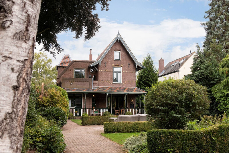 VISITE HOLLANDAISE 250 briques maison de maitre arrier sensass (28)