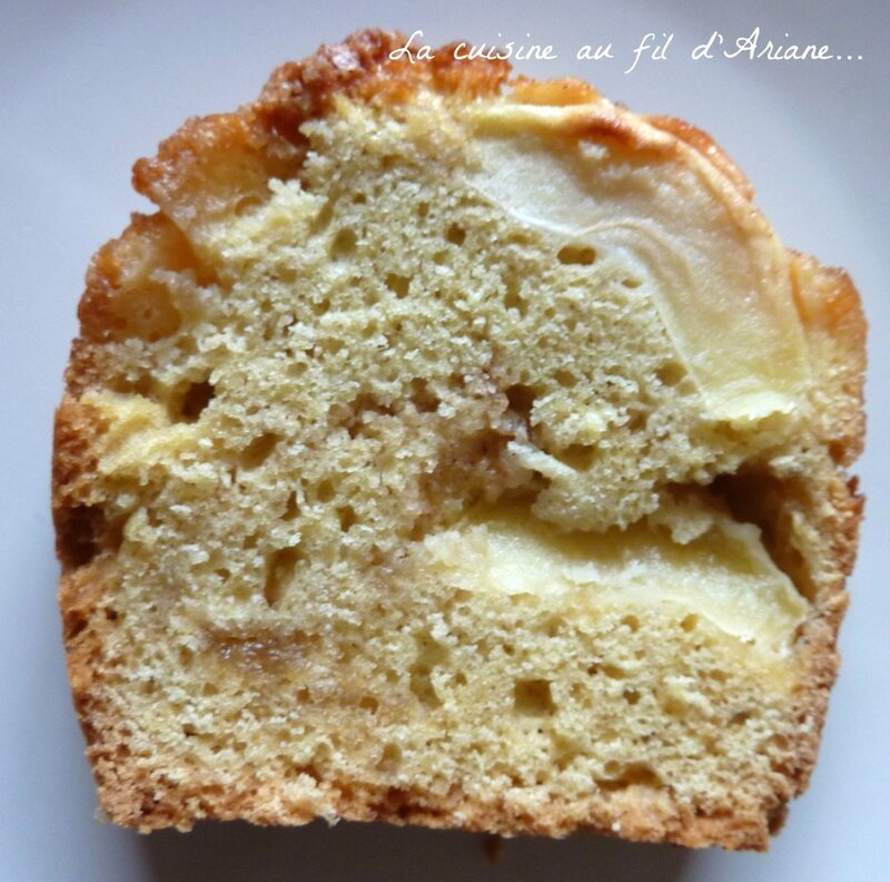 Cake Aux Pommes à L'ancienne - La Cuisine Au Fil D'Ariane...