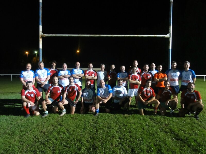 Equipes de BEER (en rouge) et de Cadillac (en bleu)