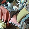 lin lavé,hortensia,sac vieille bâche et cuir,galette de chaise