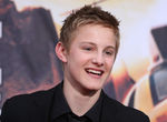 Premiere_Walt_Disney_Pictures_Race_Witch_Mountain_68o5SEpOvjGl