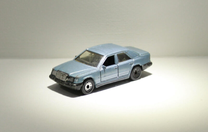 Mercedes 300E (Matchbox) 01