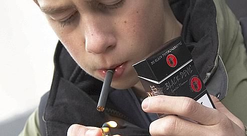 Les cigarettes bonbons attirent les adolescents - MON COMBAT