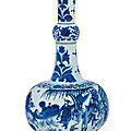 A blue and white bottle vase, transitional period, mid-17th century