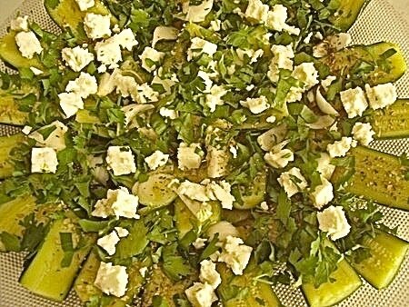 courgettes en salade à la féta