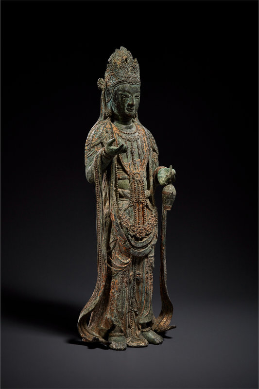 2022_NYR_20594_0748_003(a_magnificent_and_highly_important_gilt-bronze_figure_of_guanyin_dali010431)